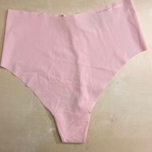 NEW WITH TAG VICTORIAS SECRET HIGH WAISTED THONG